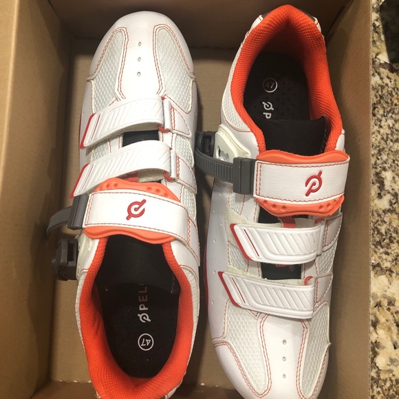 peloton mens shoes size 13